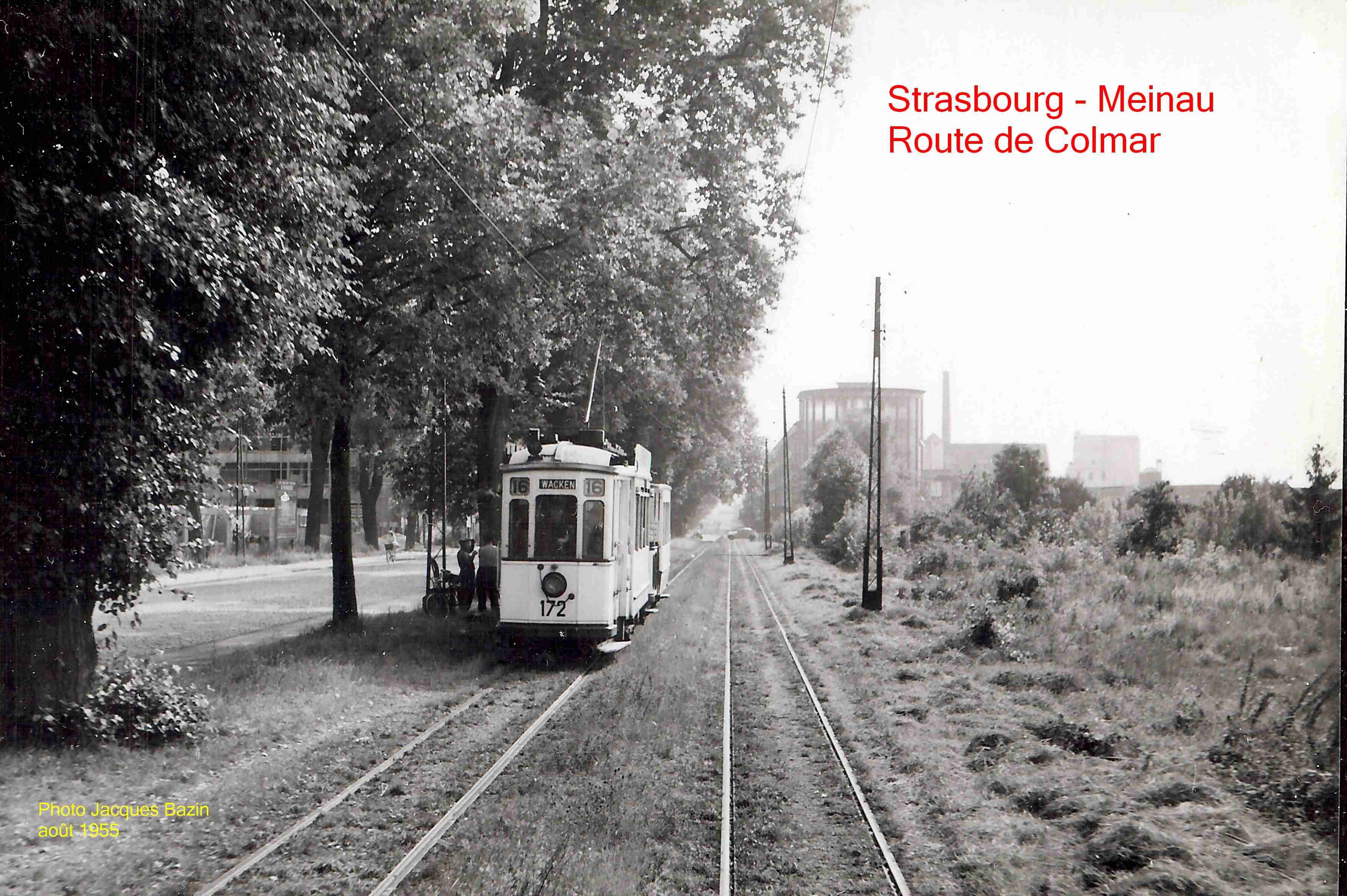 La motrice n� 172 et sa remorques sur la Route de Colmar.